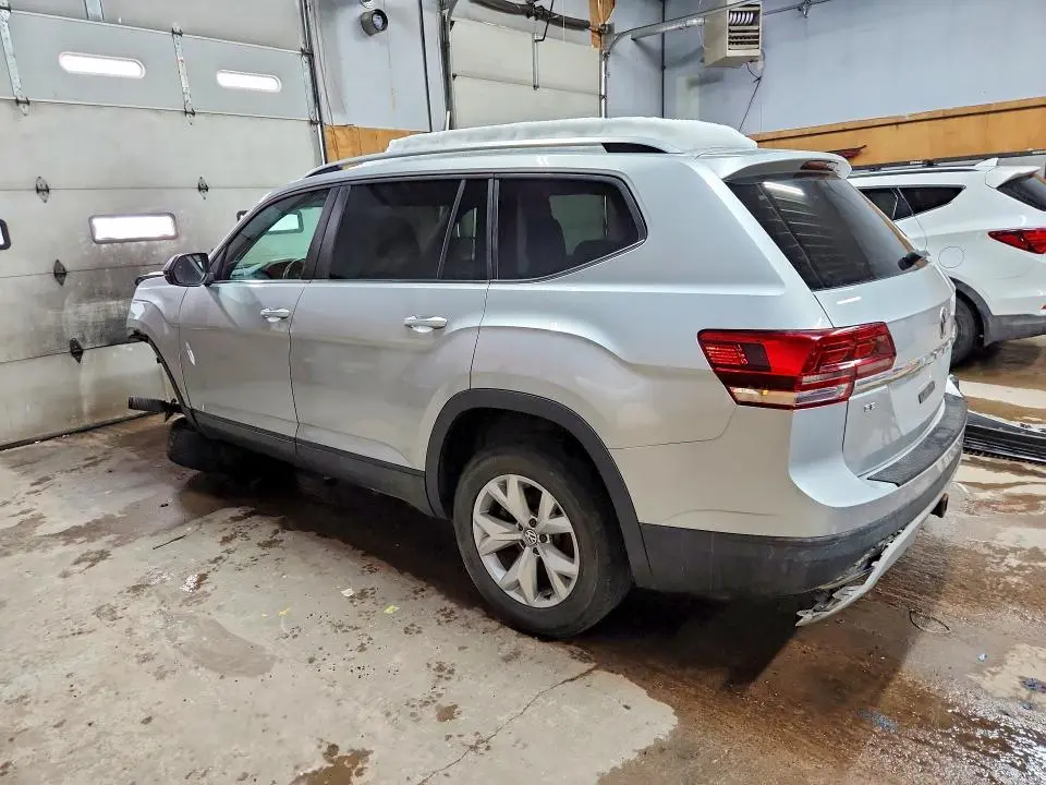 2018 VOLKSWAGEN ATLAS SE  