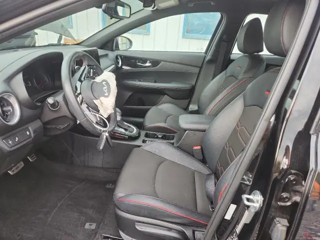 2023 KIA FORTE GT  