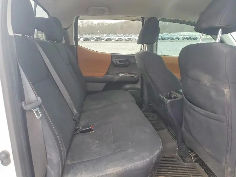 2018 TOYOTA TACOMA DOUBLE CAB  