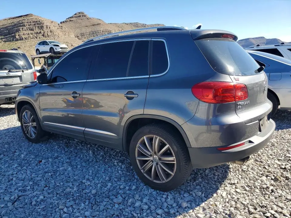 2016 VOLKSWAGEN TIGUAN S  