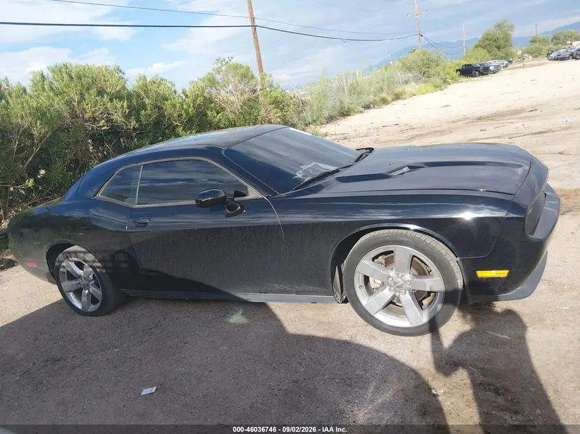 2011 DODGE CHALLENGER  