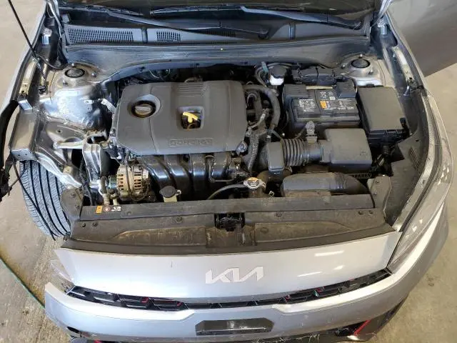 2024 KIA FORTE GT LINE  