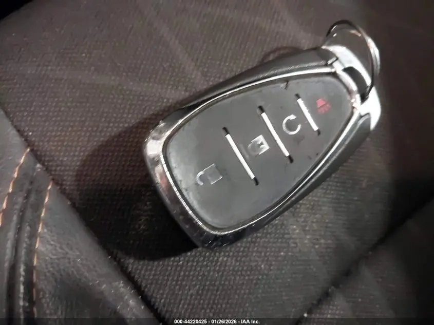 2017 CHEVROLET TRAX LT