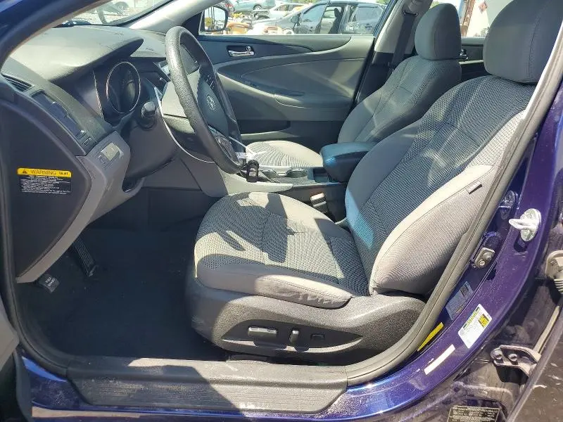 2011 HYUNDAI SONATA GLS  