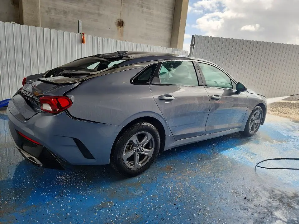 2023 KIA K5 LXS  