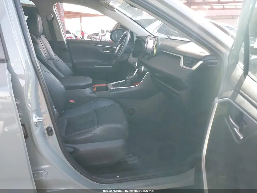 2022 TOYOTA RAV4 ADVENTURE