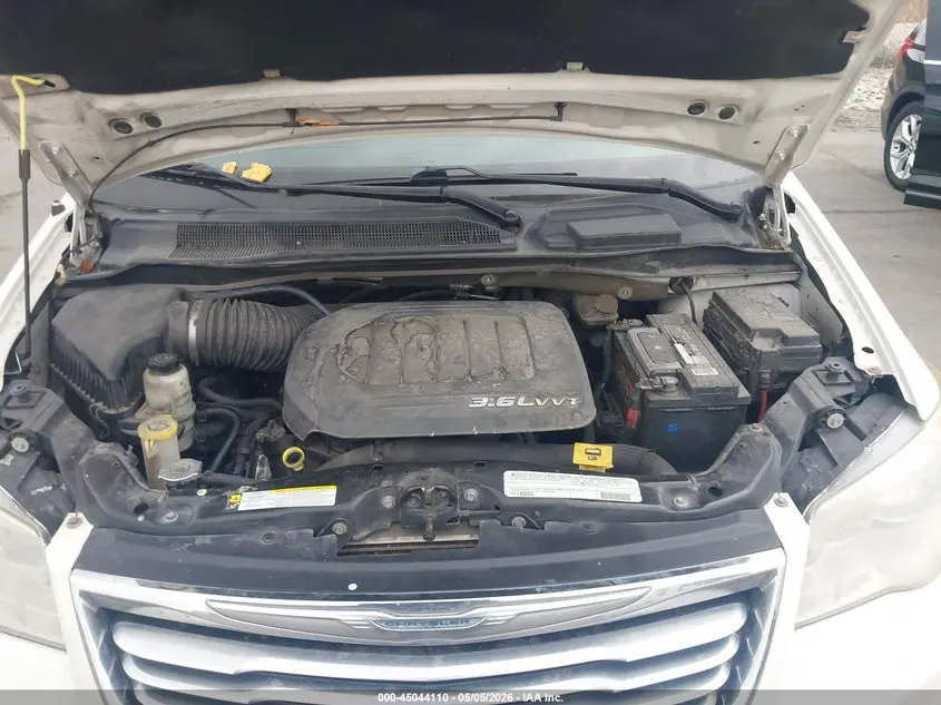 2012 CHRYSLER TOWN & COUNTRY TOURING