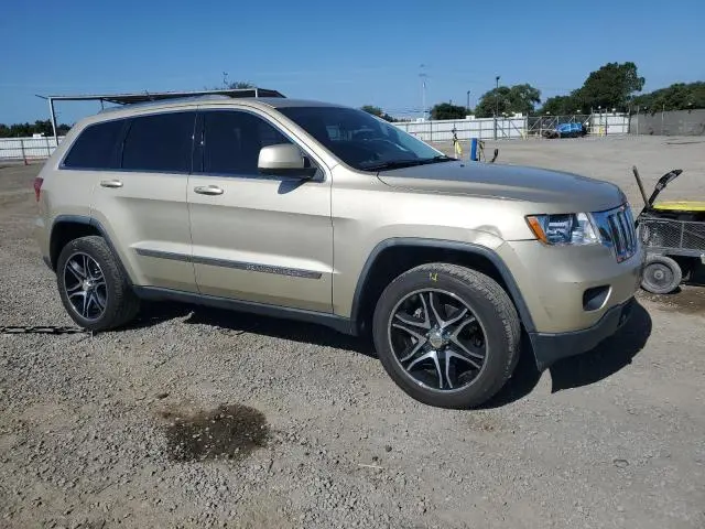 2011 JEEP GRAND CHEROKEE LAREDO  