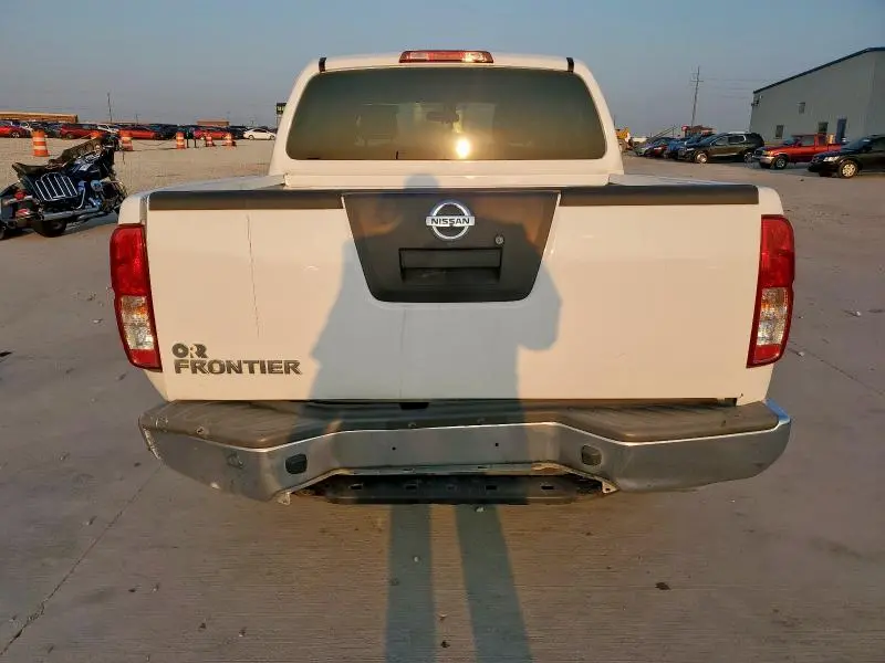 2012 NISSAN FRONTIER S