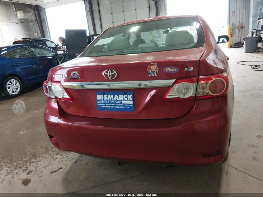 2013 TOYOTA COROLLA LE
