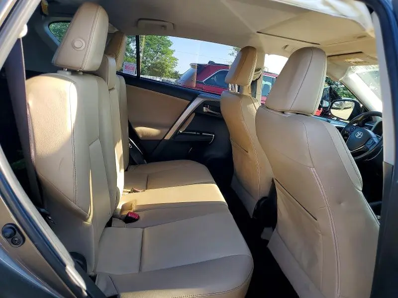 2015 TOYOTA RAV4 LIMITED  