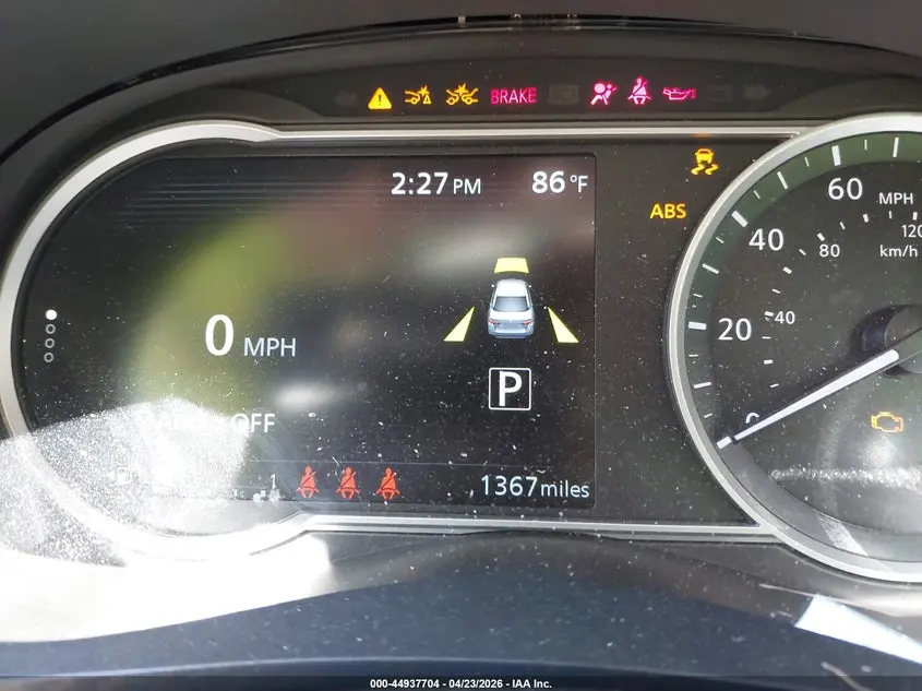 2025 NISSAN VERSA 1.6 SR