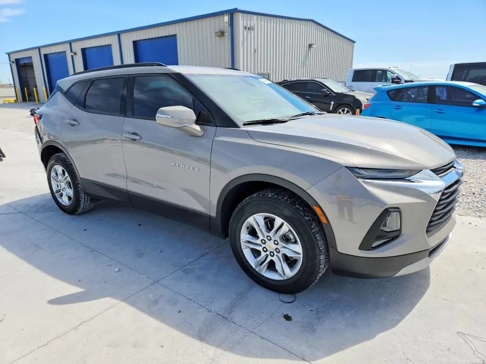2021 CHEVROLET BLAZER 2LT  