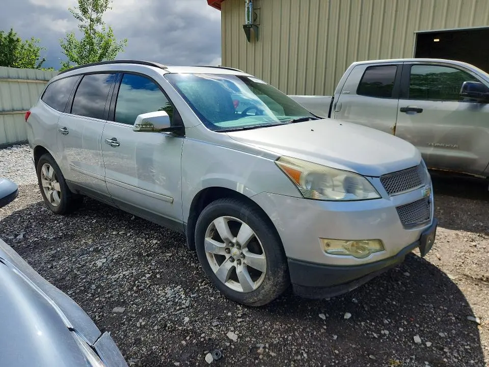 2010 CHEVROLET TRAVERSE LTZ  