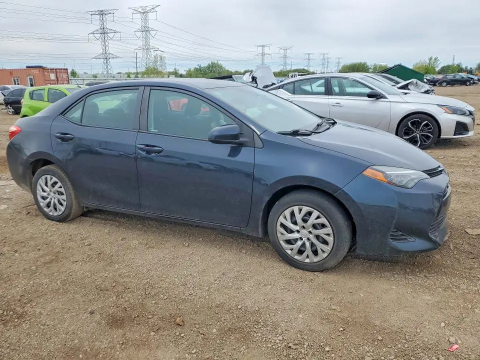 2017 TOYOTA COROLLA LE  