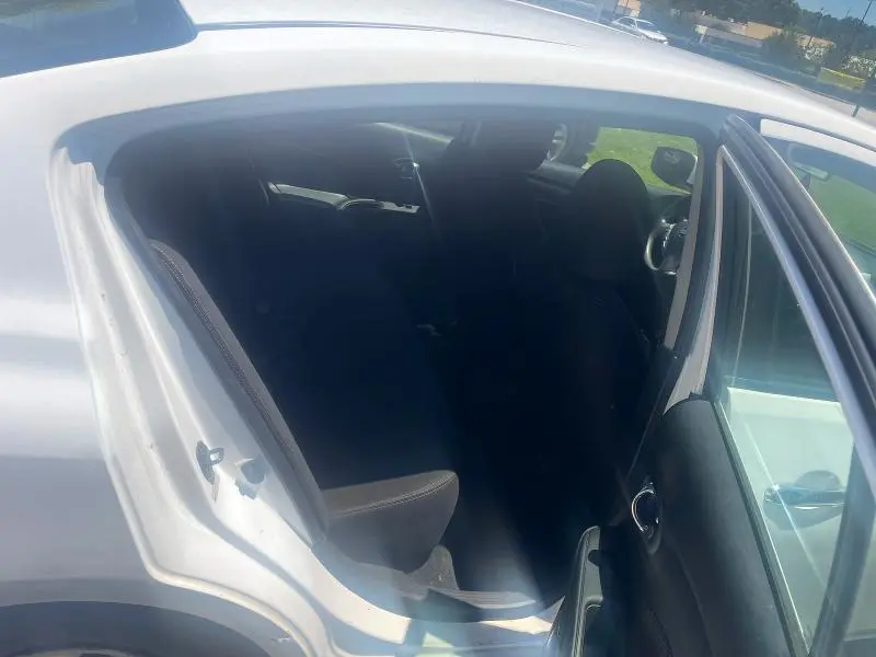 2018 NISSAN VERSA SV  