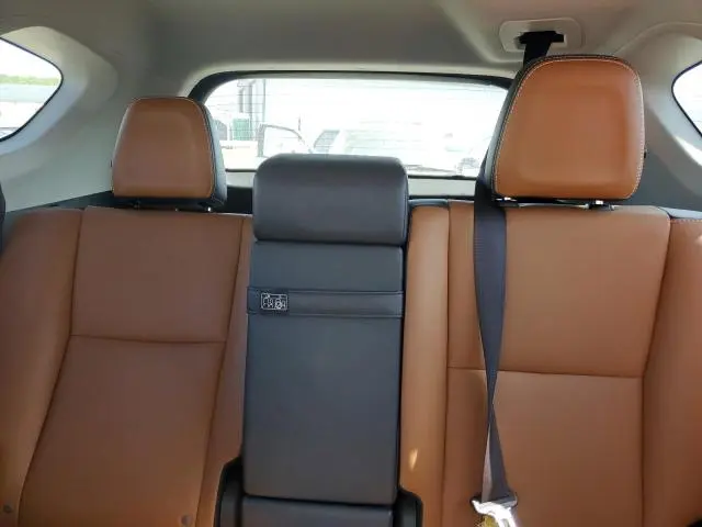 2016 TOYOTA RAV4 HV LIMITED  