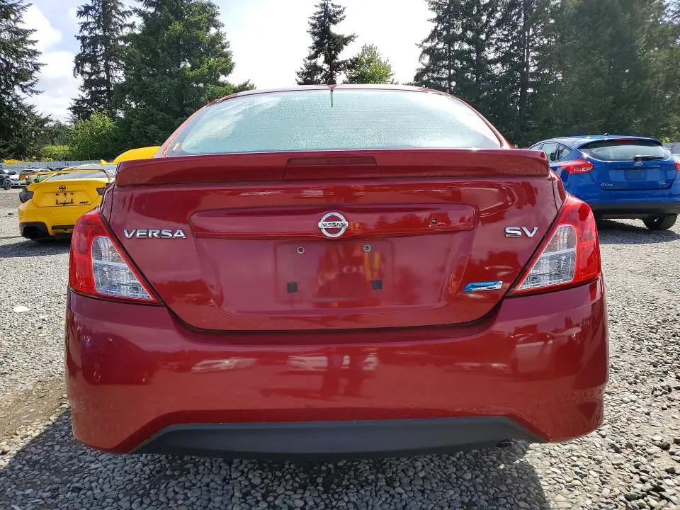 2015 NISSAN VERSA 1.6 SV  