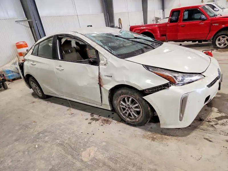 2020 TOYOTA PRIUS LE  