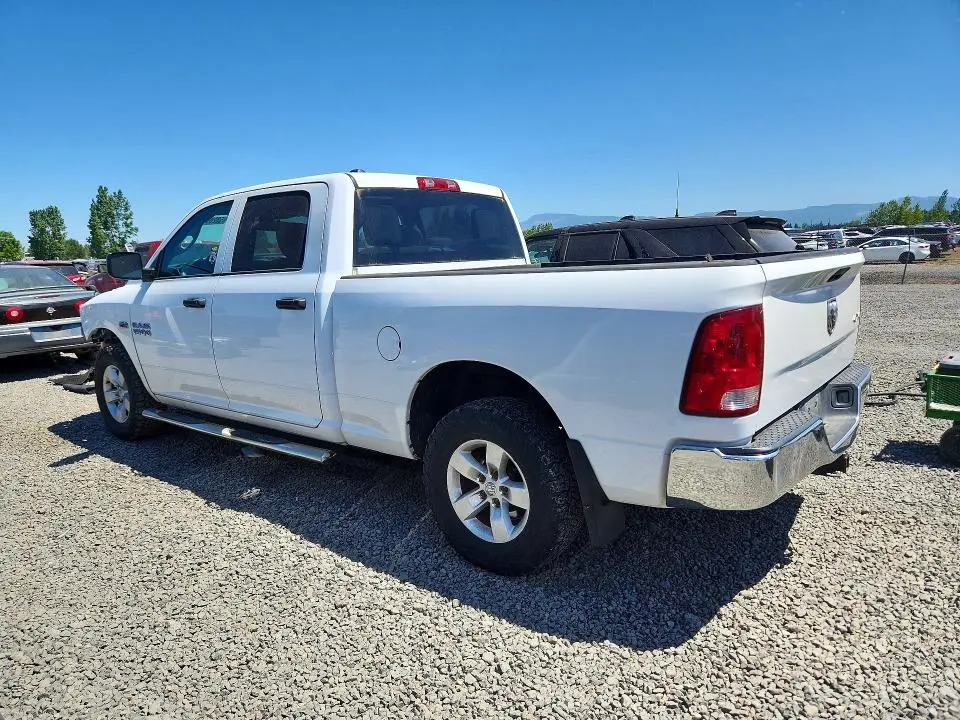 2015 RAM 1500 ST  