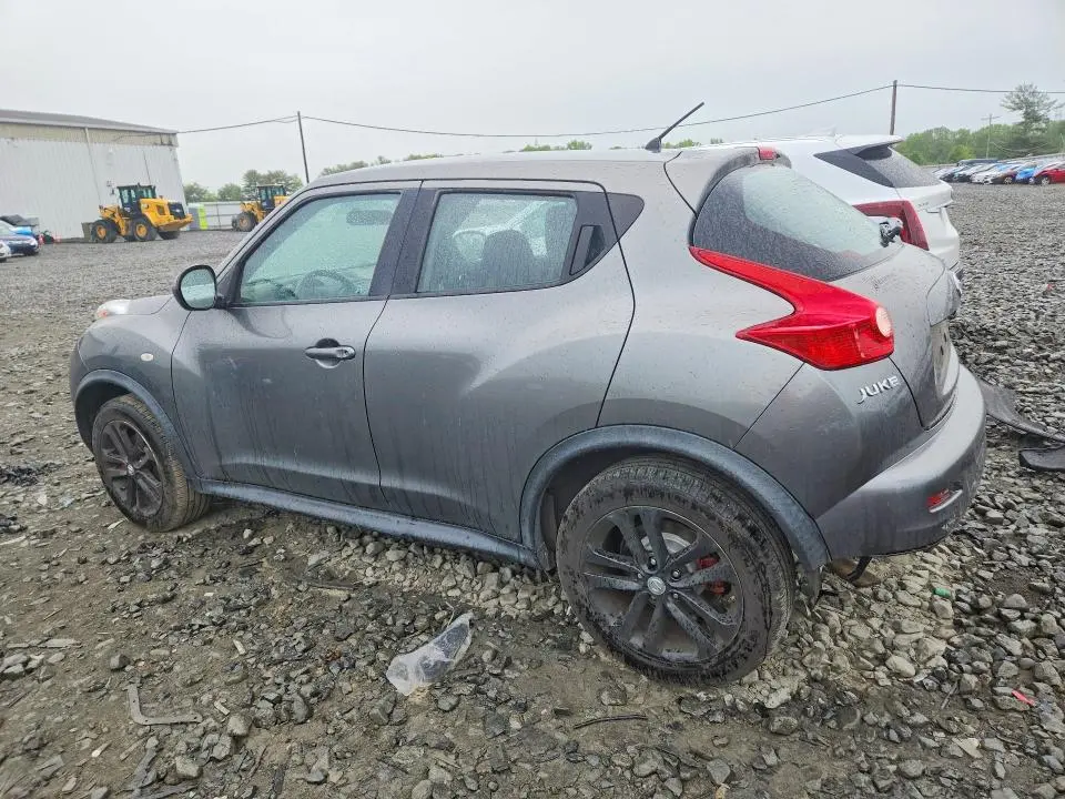 2011 NISSAN JUKE S  