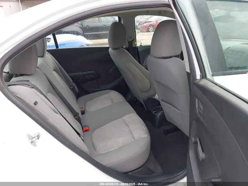 2016 CHEVROLET SONIC LS AUTO