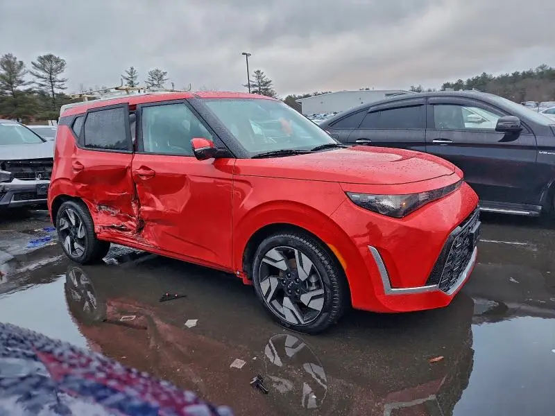 2024 KIA SOUL GT LINE  