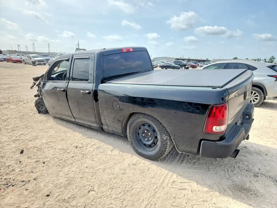2014 RAM 1500 ST  