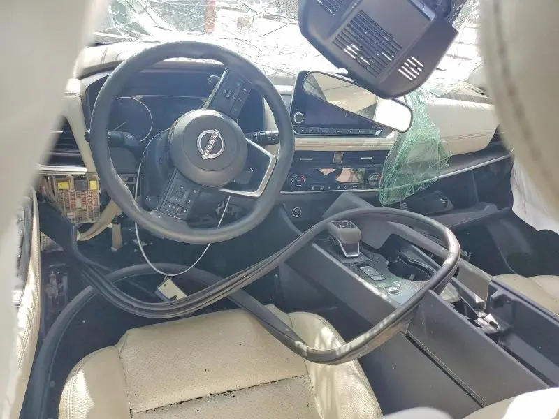 2022 NISSAN ROGUE SV  