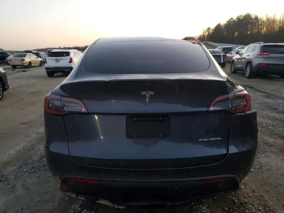 2022 TESLA MODEL Y   