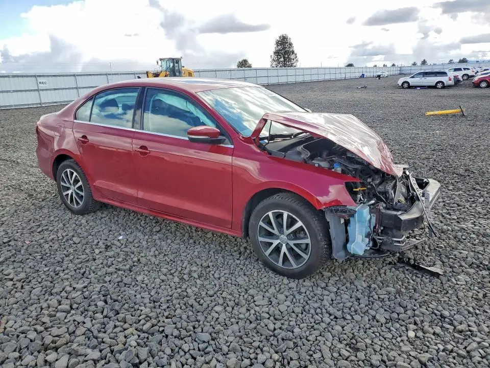 2017 VOLKSWAGEN JETTA SE  