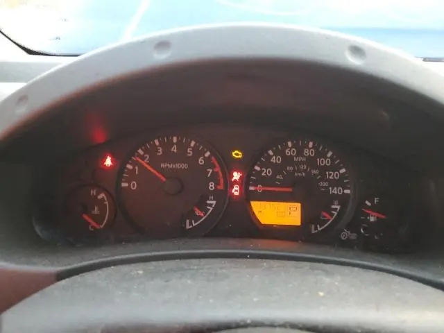 2015 NISSAN FRONTIER SV  