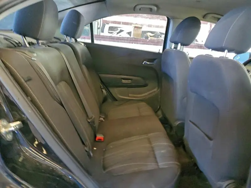 2014 CHEVROLET SONIC LT  