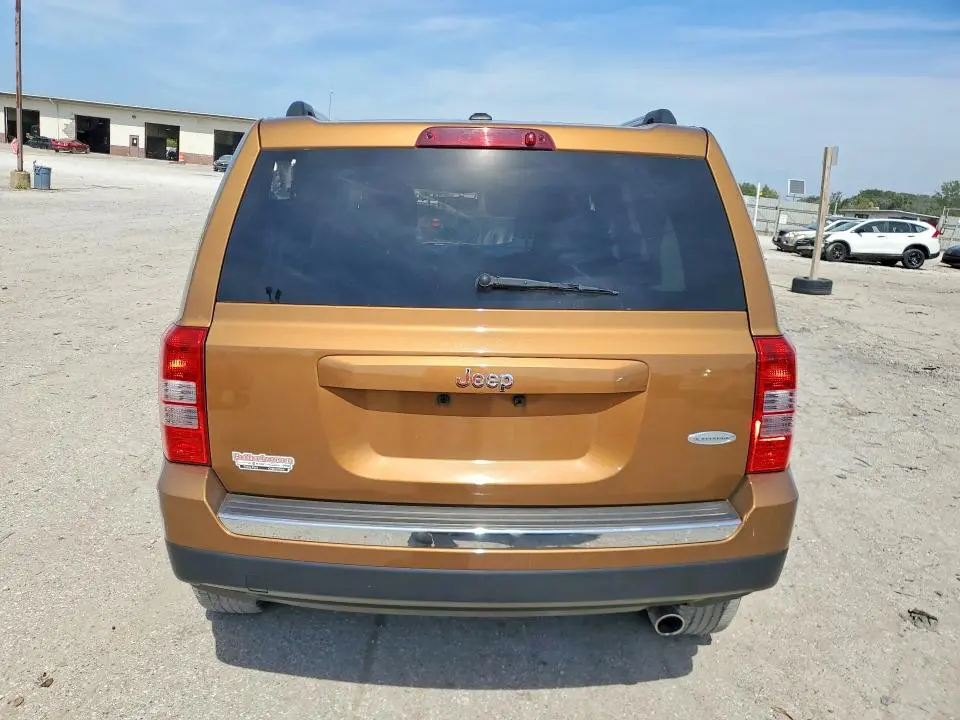2011 JEEP PATRIOT LATITUDE  