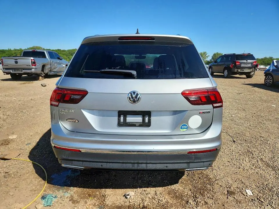 2019 VOLKSWAGEN TIGUAN SE  
