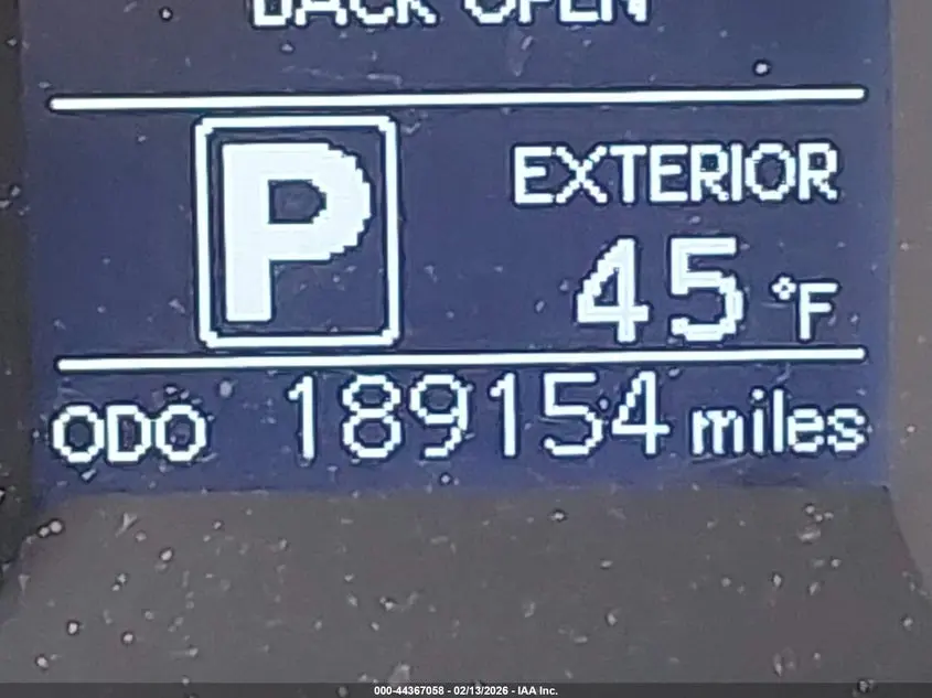 2017 TOYOTA SIENNA LE 8 PASSENGER