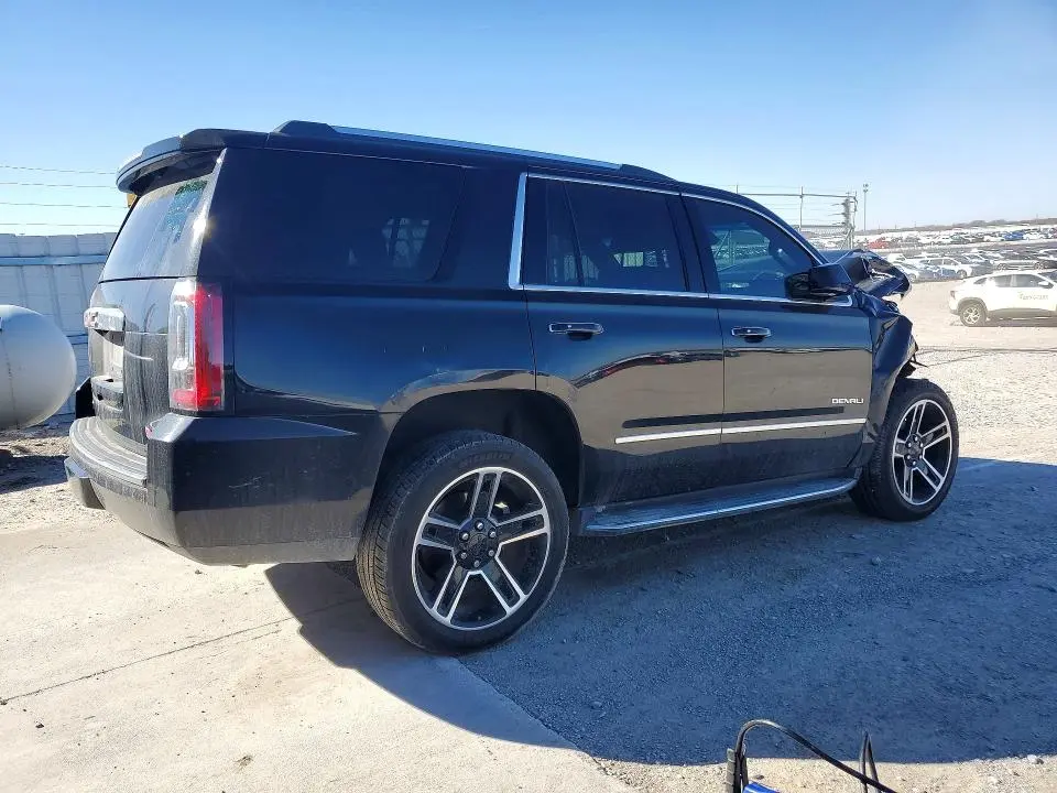 2017 GMC YUKON DENALI  