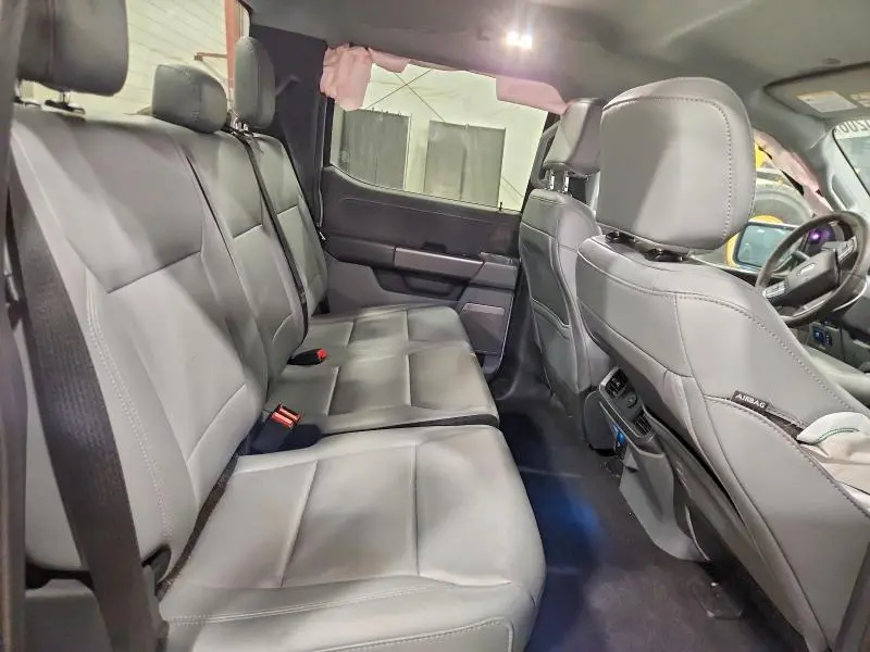 2025 FORD F150 LIGHTNING XLT  