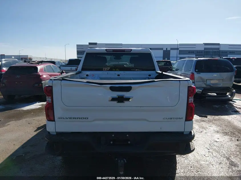 2022 CHEVROLET SILVERADO 1500 4WD  SHORT BED CUSTOM TRAIL BOSS