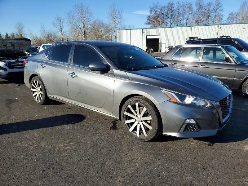 2020 NISSAN ALTIMA S  