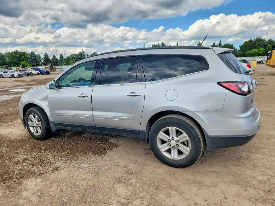 2013 CHEVROLET TRAVERSE LT  