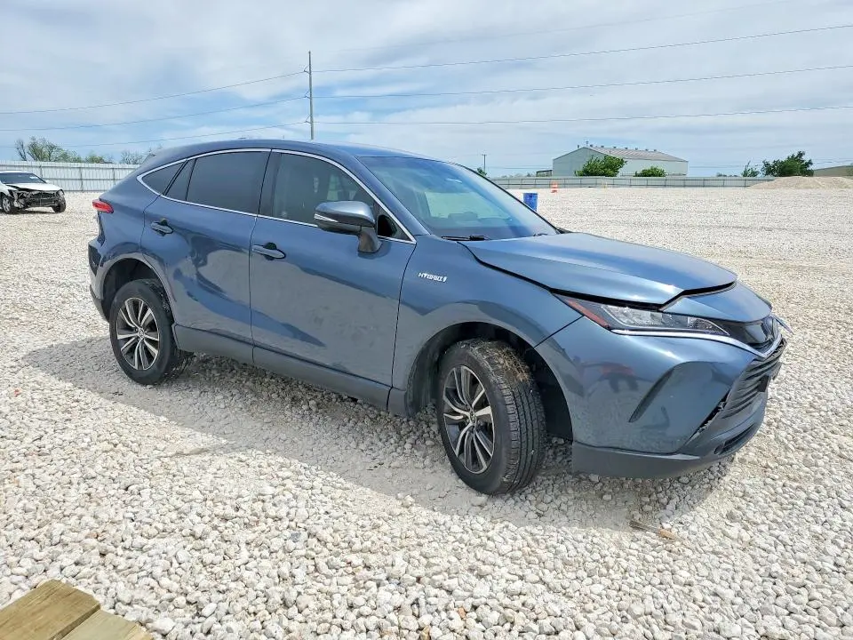 2021 TOYOTA VENZA LE  