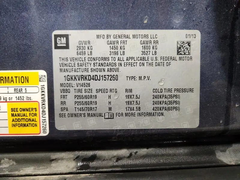 2013 GMC ACADIA SLT-1  