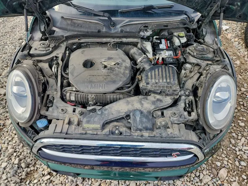2014 MINI COOPER S  