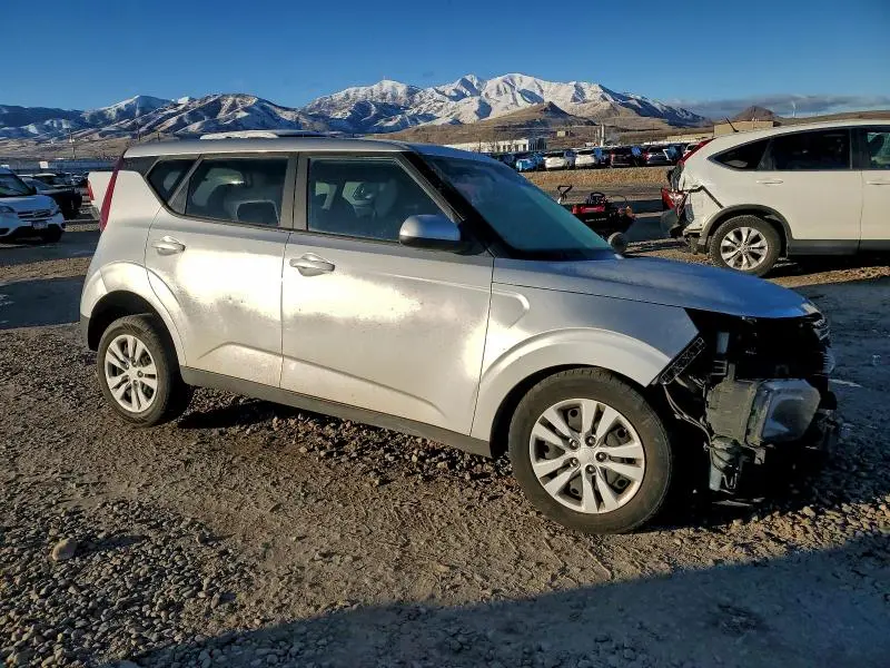 2021 KIA SOUL LX  