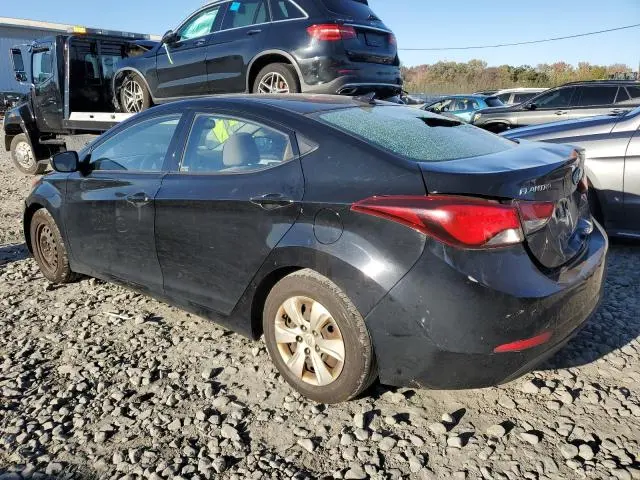 2016 HYUNDAI ELANTRA SE  