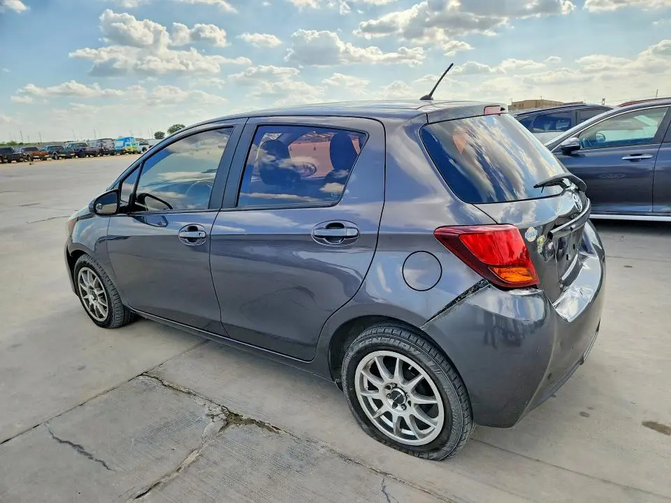 2016 TOYOTA YARIS 5-DOOR L  