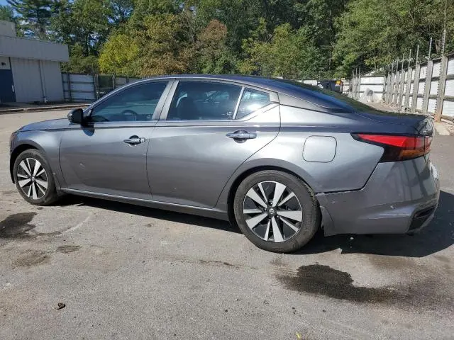 2021 NISSAN ALTIMA SV  