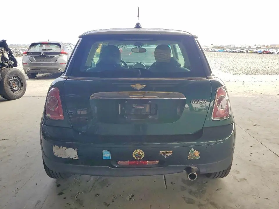 2012 MINI COOPER   