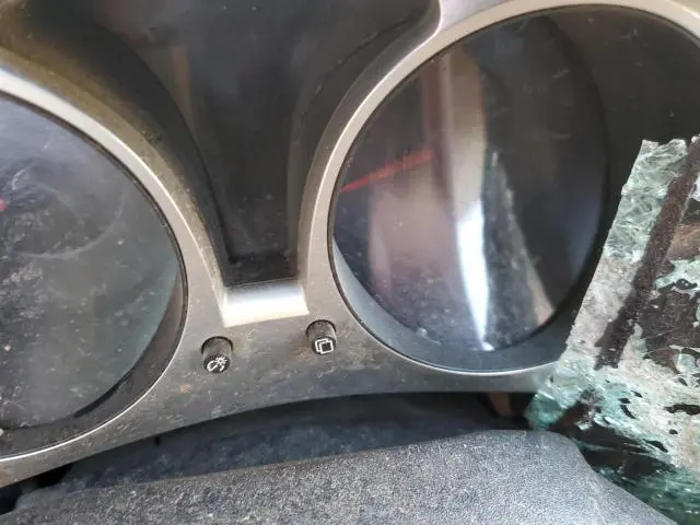 2012 NISSAN JUKE S  